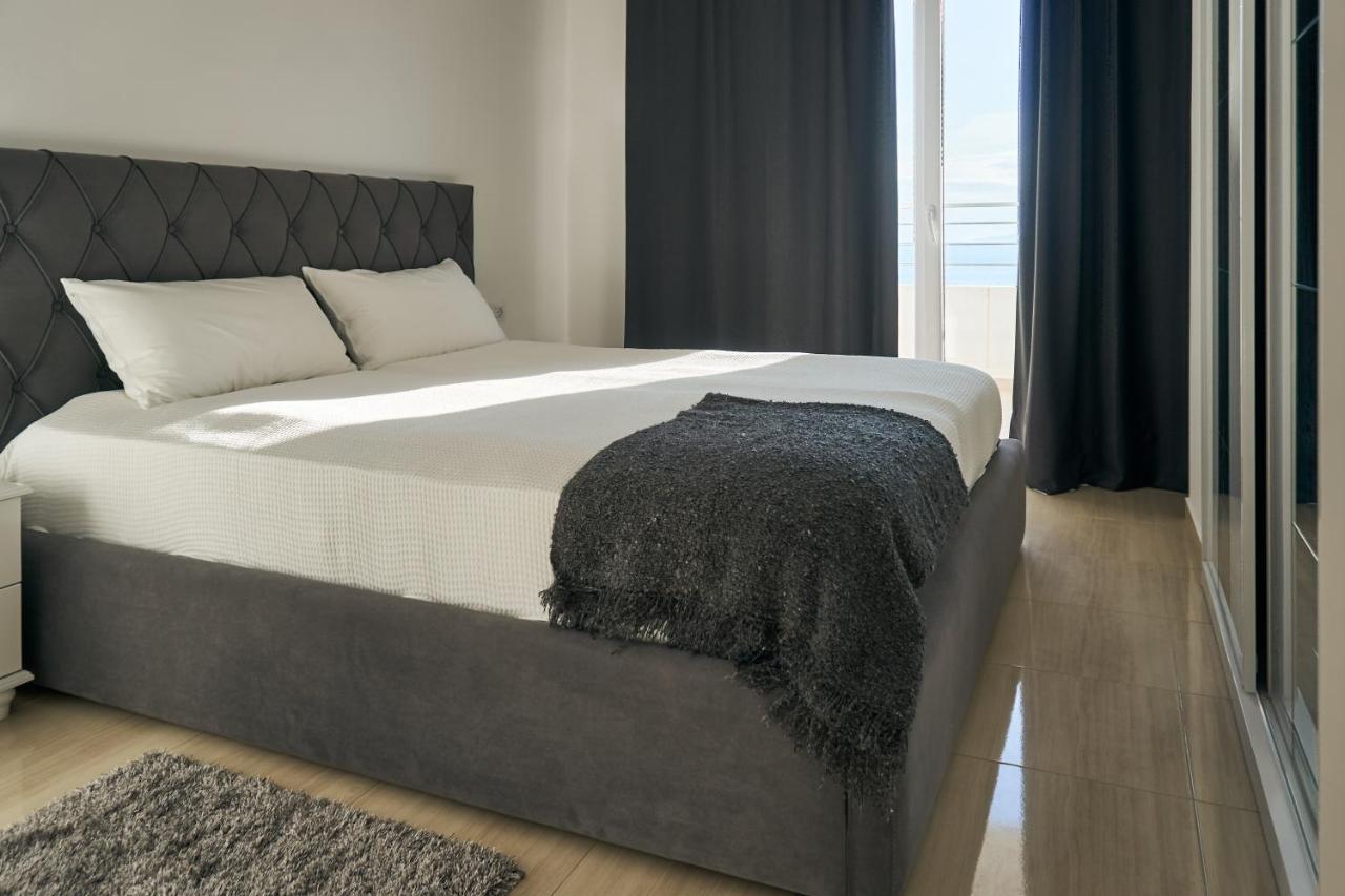 The Garrison Apartment Sarande Exterior photo