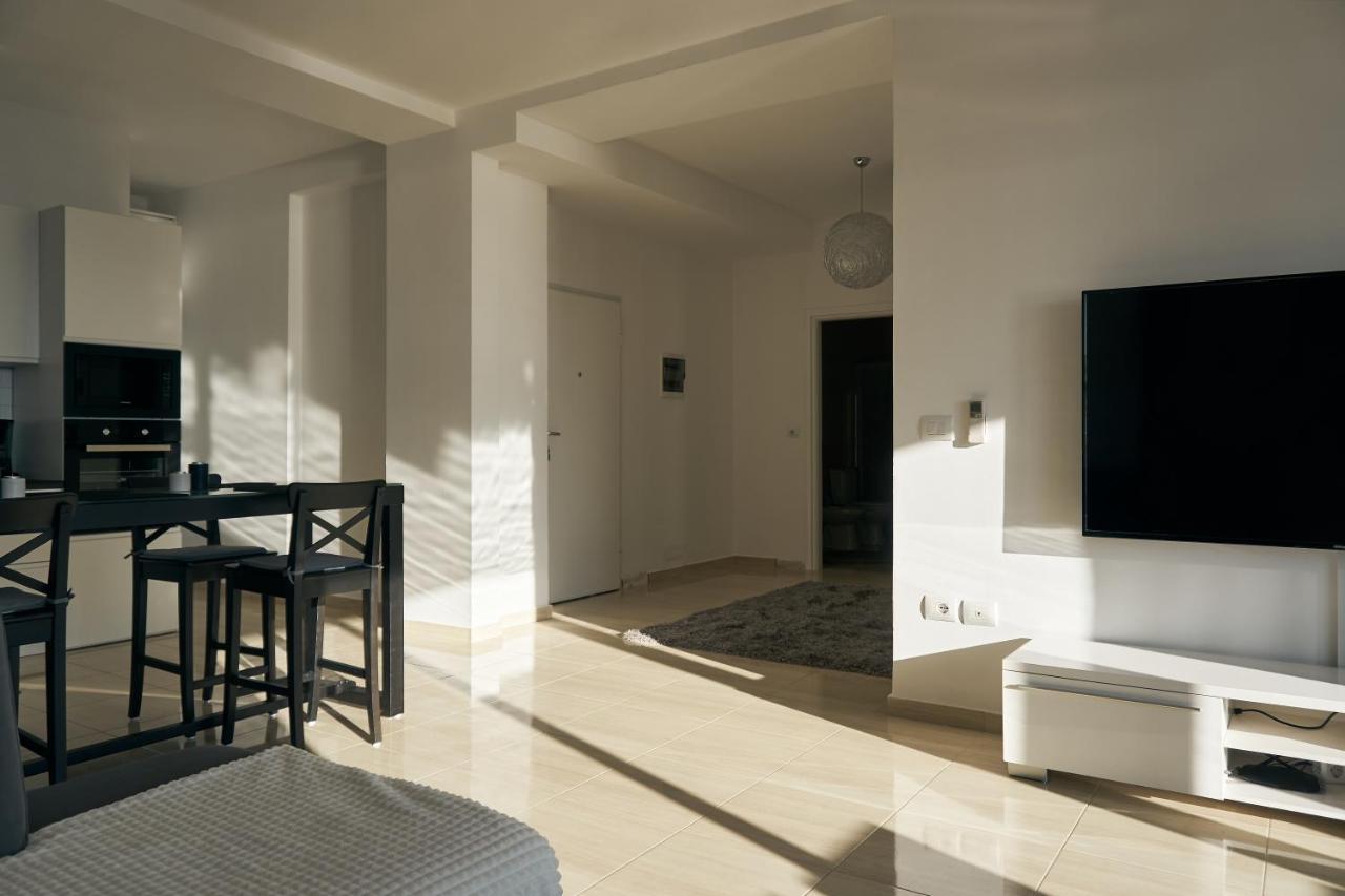 The Garrison Apartment Sarande Exterior photo